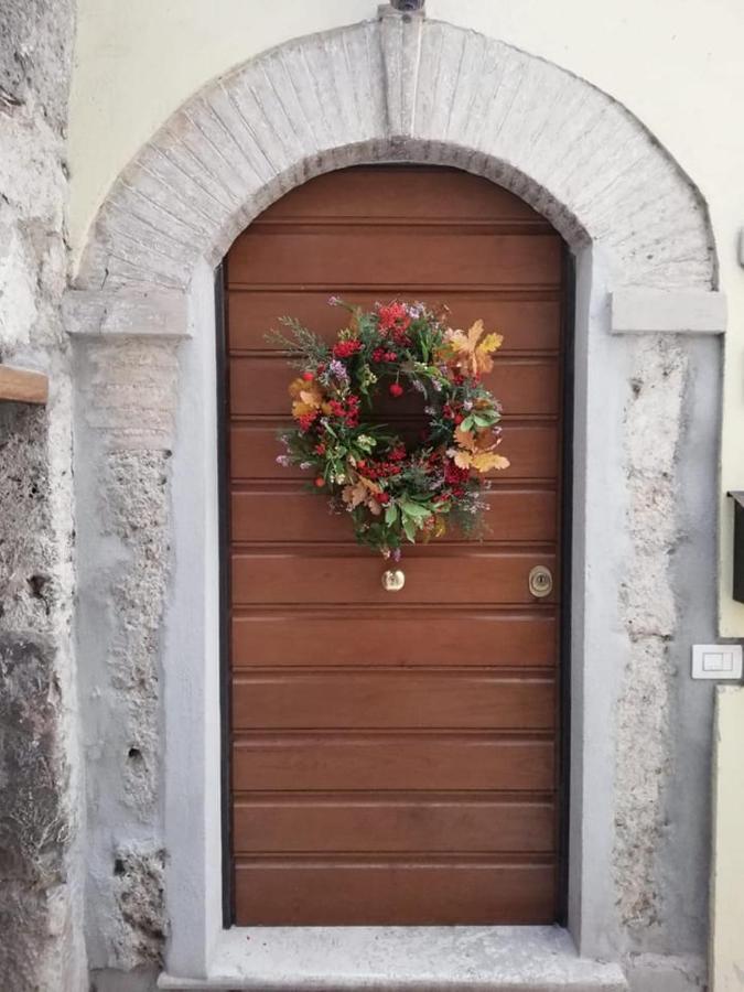 Vacanze Da Tiffany - Marmore Falls Terni Exterior foto